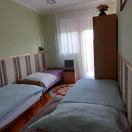 Tündérkert Apartmanok Hajdúszoboszló Extérieur photo